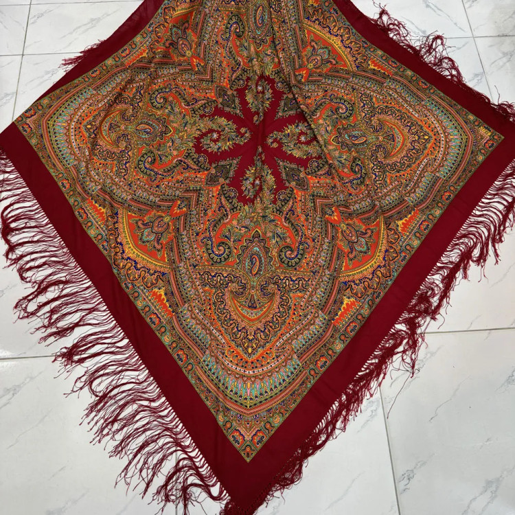 روسری نخی ترکمن قواره بزرگ کد 1653 ترکمن 140-150 سانت وارداتی ریشه دستباف بدون چروک 4 فصل