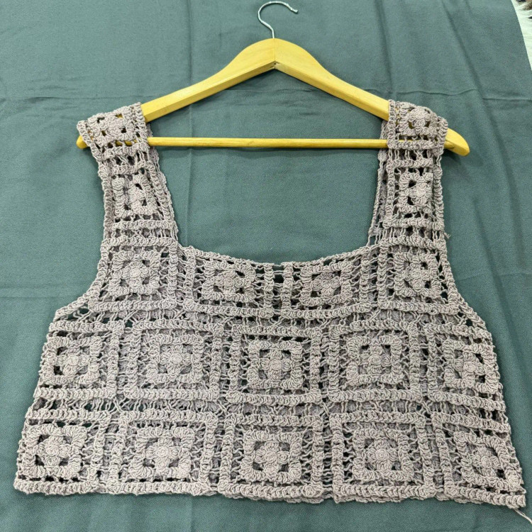 تاپ قلاب بافی فری سایز زنانه کد 1047 مناسب تا سایز 42 تن خور شیک