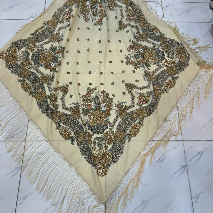 روسری ترکمن اصل کد 1398 وارداتی ترکیه جنس نخی ریشه دستباف 4 فصل 140-150 سانت