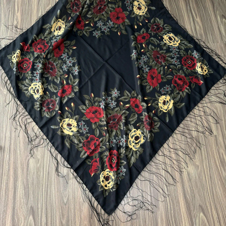 روسری ترکمن نخی قواره بزرگ 142x142 ایستایی عالی چهار فصل بدون چروک و پرز