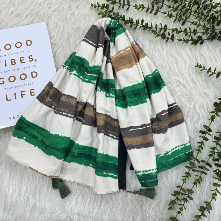 شال موهر راه راه زنانه قواره بزرگ 190x75 سانتی متر مناسب استفاده روزمره بدون آبرفت و رنگ رفت