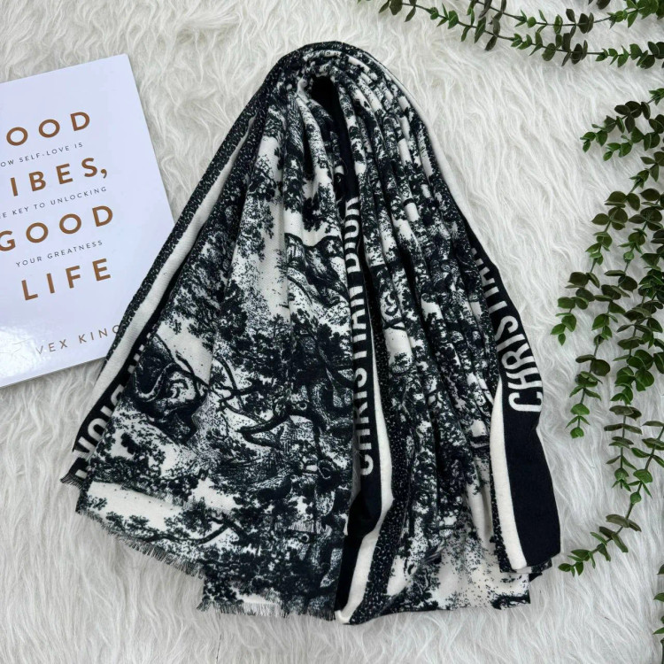 شال موهر کریستین دیور کد 1344 قواره 200x72 سانتیمتر بدون آبرفت و رنگ رفت