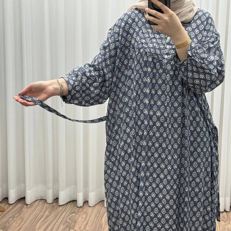 پیراهن سایزبزرگ هندی فری سایز تا 52 نخی چهارفصل کمربند و دکمه دار زنانه کد 1497