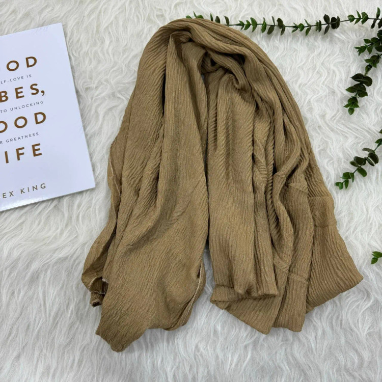 شال پلیسه لمه دار نخی ساده قواره بزرگ 190x80 زنانه بدون آبرفت و چروک