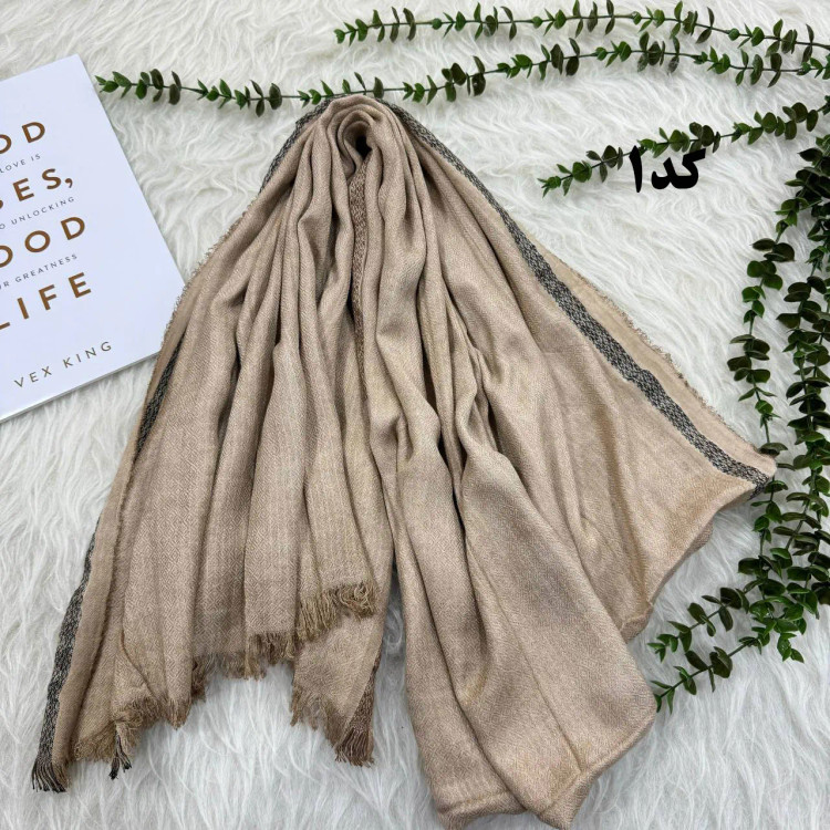 شال پاییزه نخی ضخیم وارداتی زنانه قواره بزرگ 200x85 بدون آبرفت و رنگ رفت