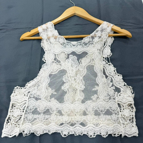 وست جلو باز کد 1059 فری سایز زنانه قلاب بافت شیک چهارفصل مناسب تا سایز 42