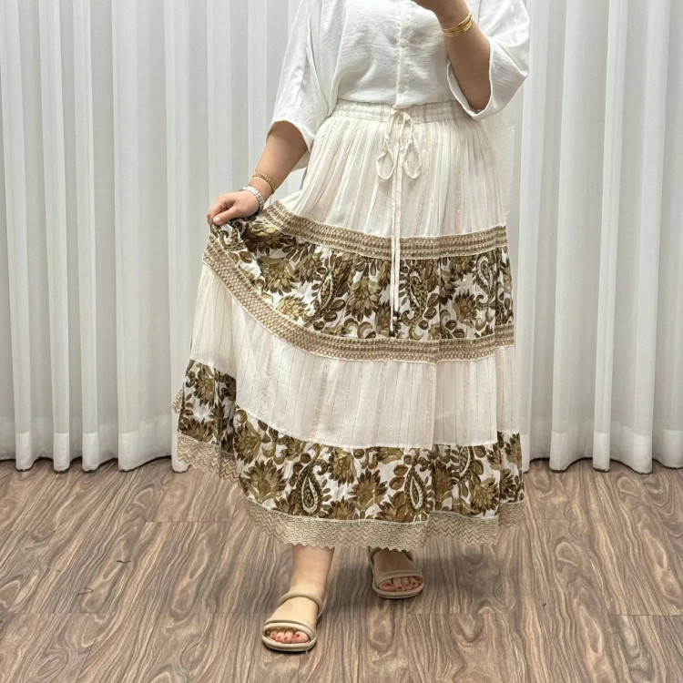 دامن سلن کرم طرح ترمه نخی خامه دوزی فری سایز تا 48 شیک و راحت چهارفصل