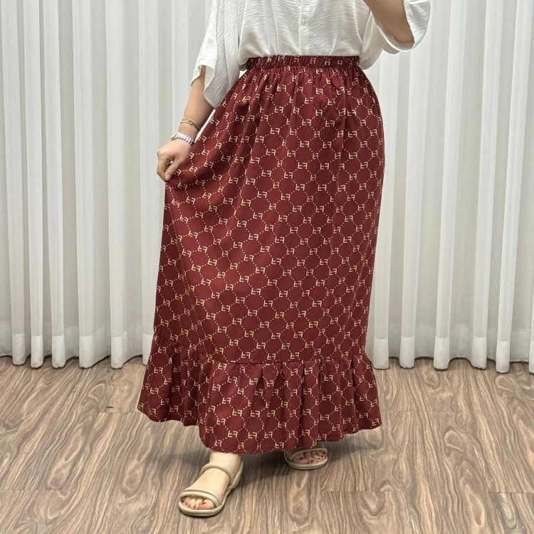 دامن پارچه خارجی مدل Fendi کد 1368 فری سایز تا 48 قد 97 سانتیمتر جنس پفکی چهارفصل زنانه شیک راحت