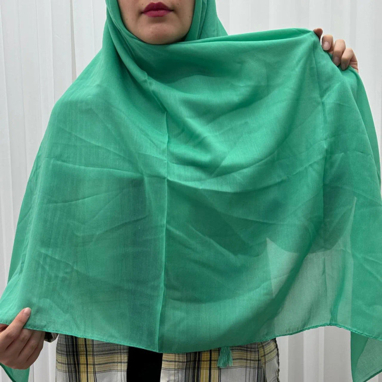 روسری نخی اسلپ کد 755 سایز 138×138 سانتیمتر بدون پرز و گلوله