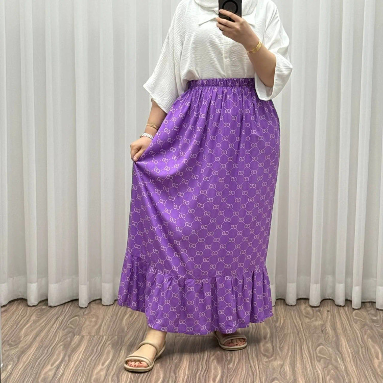 دامن پارچه خارجی گوچی کد 1369 فری سایز تا 48 قد 97 سانتیمتر جنس پفکی چهارفصل زنانه شیک راحت