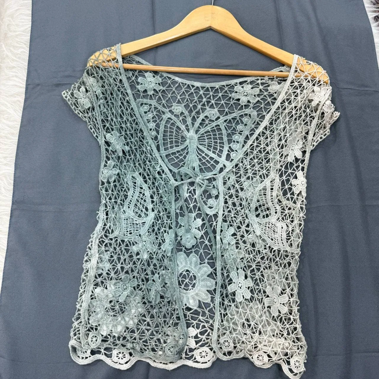 رومایویی قلاب بافی فری سایز شیک کد 1048 مناسب تا سایز 42 زنانه چهارفصل