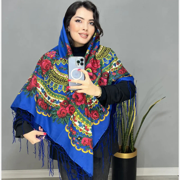 روسری ترکمن مدل ژاپن سایز 140×140 سانتی متر جنس نخ پلی استر مناسب 4 فصل