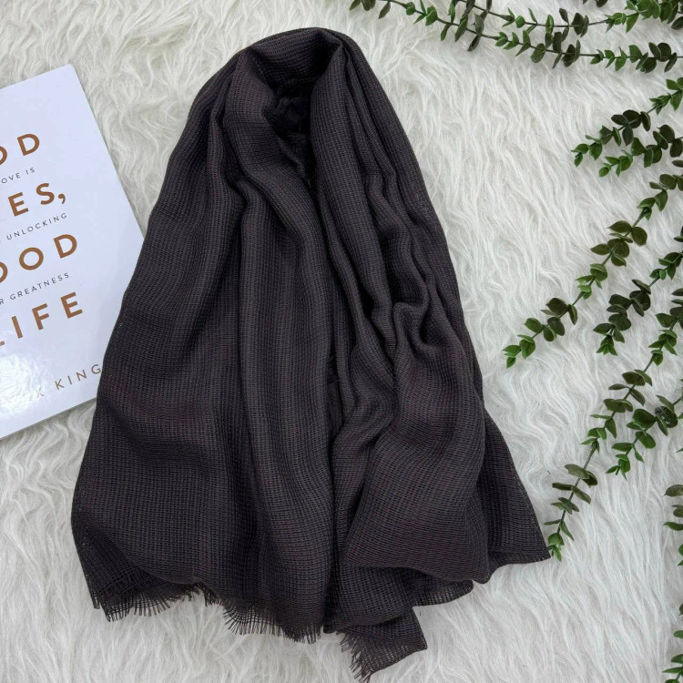 شال کنفی لبه ریش نخی قواره بزرگ 200x80 سانتیمتر کد 1339 بدون آبرفت و رنگرفت