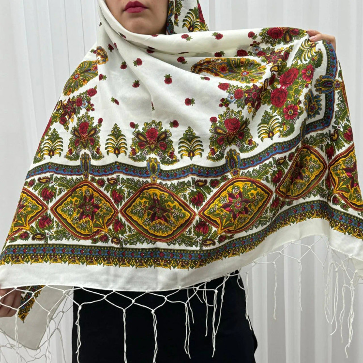 روسری ترکمن مدل ترمه ایرانی قواره 130x130 نخ پلی استر مناسب 4 فصل