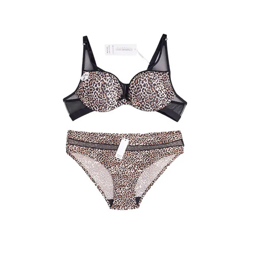 ست شورت و سوتین بالا تور فنردار میکروفایبر کاپ B طرح پلنگی برند Chanvie Leen