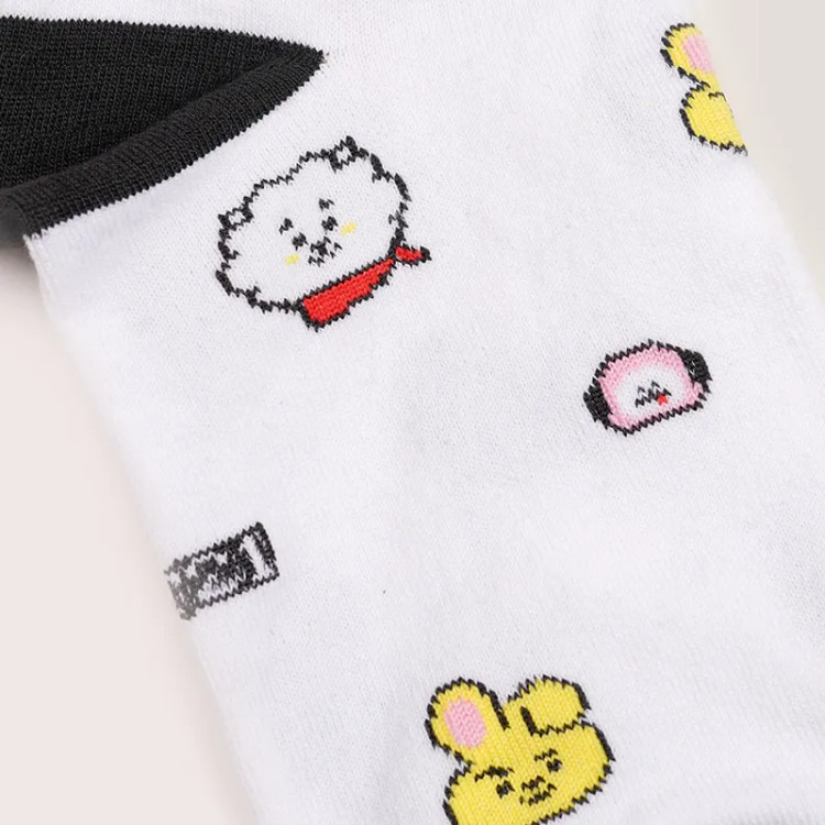 جوراب ساقدار طرح آرجی BT21 نخی فری سایز زنانه