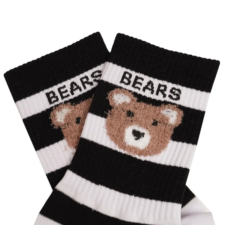 جوراب نیم ساق طرحدار pw و تدی بوکله نخی فری سایز زنانه