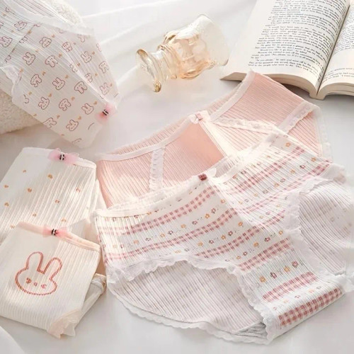 شورت زنانه عروسکی کبریتی نخی صورتی طرح خرگوشی فانتزی سایز لارج