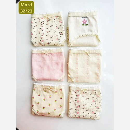 شورت زنانه عروسکی فانتزی نخی مدل گل صورتی سایز لارج 38 تا 42