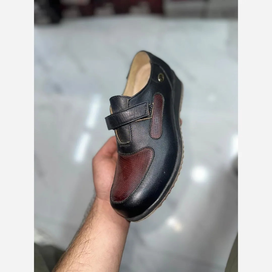 ونس تمام چرم گاوی مشکی سایز 36 حراج تک سایز