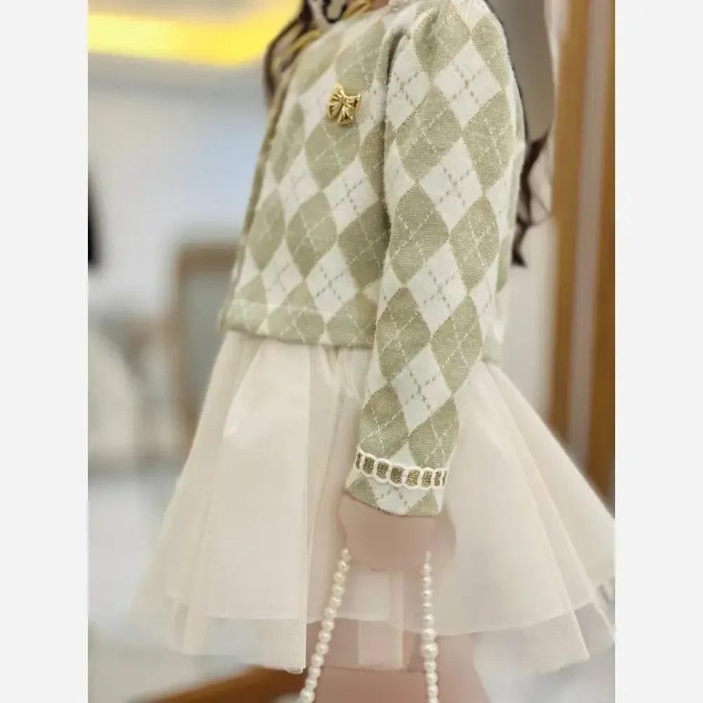 ست سه تیکه کت و دامن و تاپ دخترانه مجلسی سایز 50 و 55