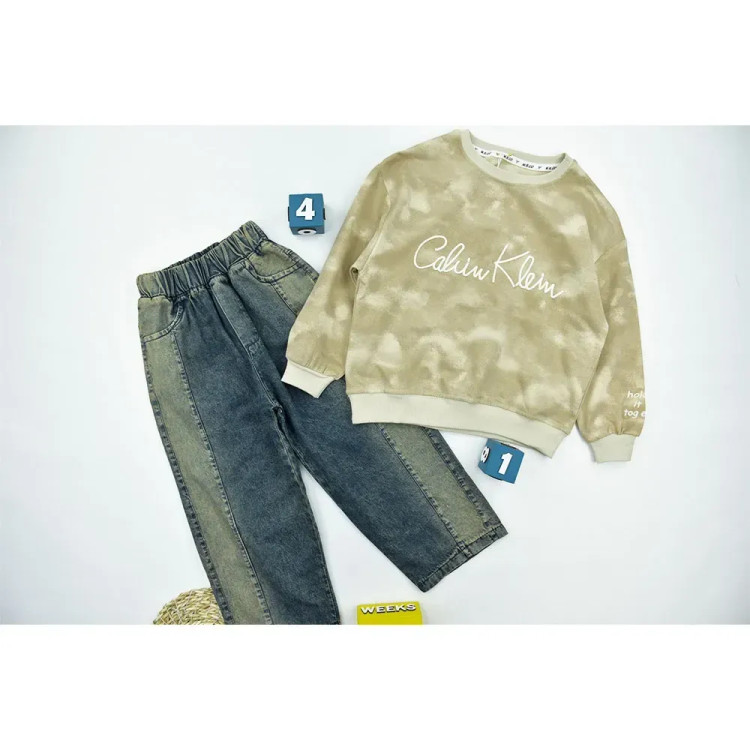ست بلوز و شلوار جین پسرانه کلوین کلاین کد 11255