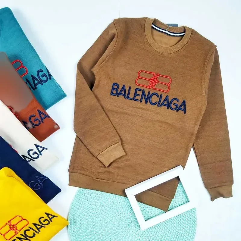 بلوز پسرانه یقه گرد طرح BALENCIAGA پارچه پنبه کبریتی