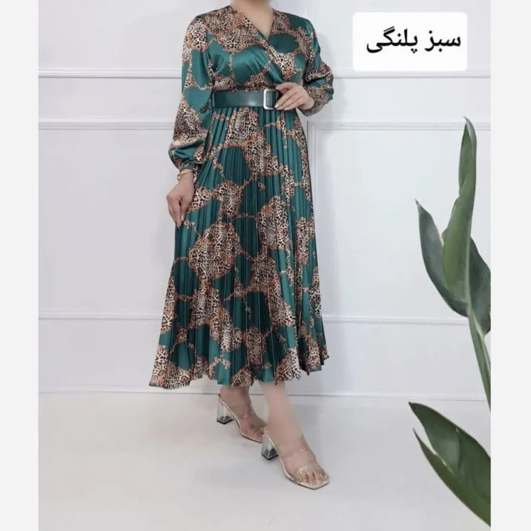 پیراهن زنانه ساتن پلیسه مجلسی مدل کلوش یقه چپ و راستی قد 135