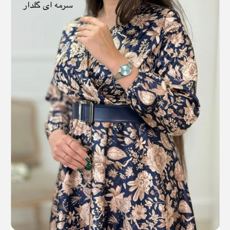 پیراهن مجلسی زنانه ساتن مدل دامن کلوش یقه چپ و راستی قد 135