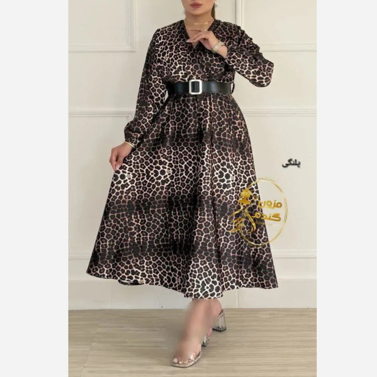 پیراهن مجلسی زنانه ساتن مدل دامن کلوش یقه چپ و راستی قد 135