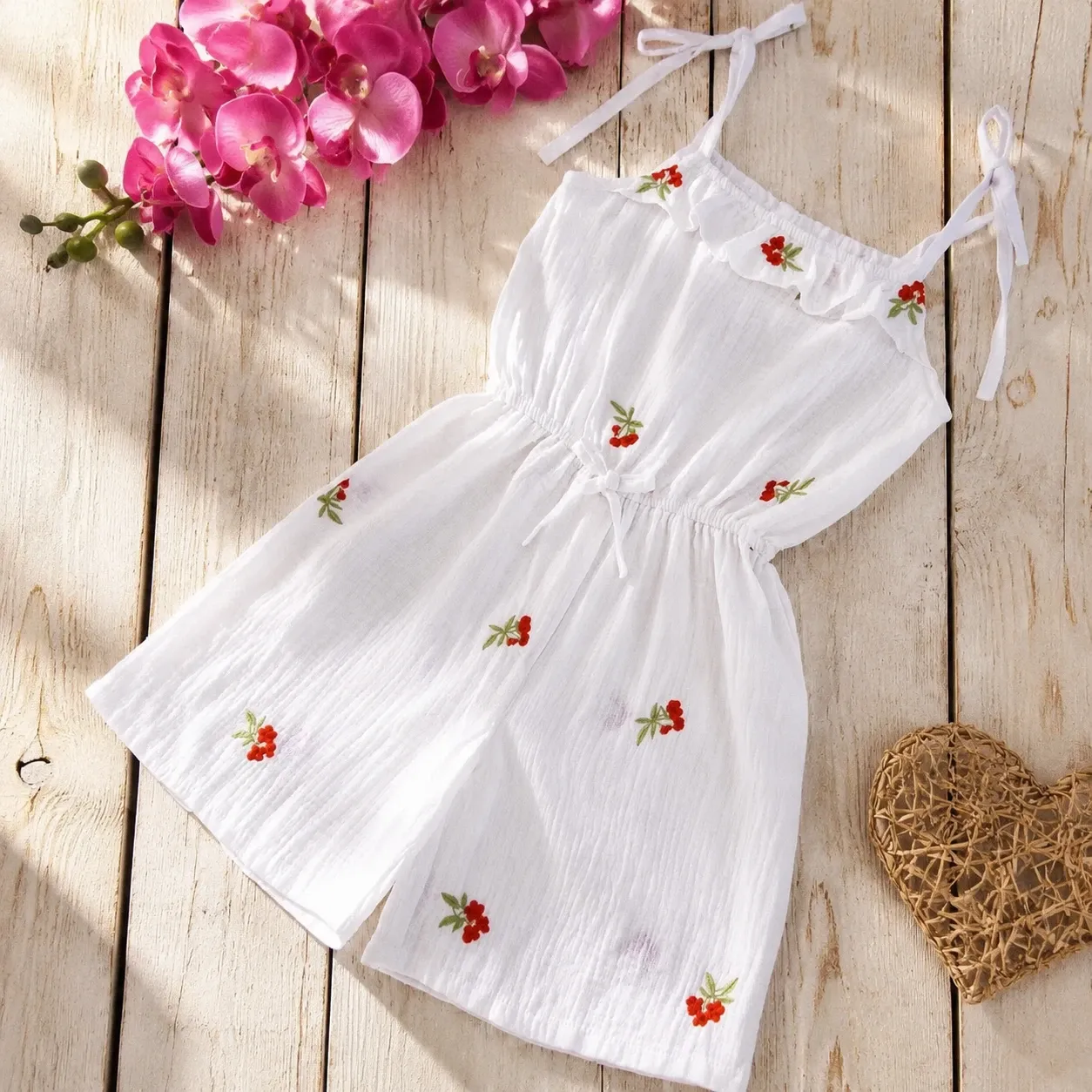سرهمی دخترانه گلدوزی شده جنس موسلین مناسب 3 تا 8 سال