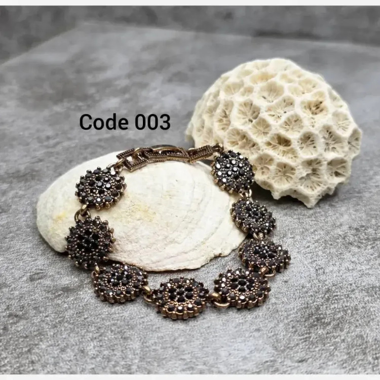 دستبند زنانه استیل نگیندار مدل code003