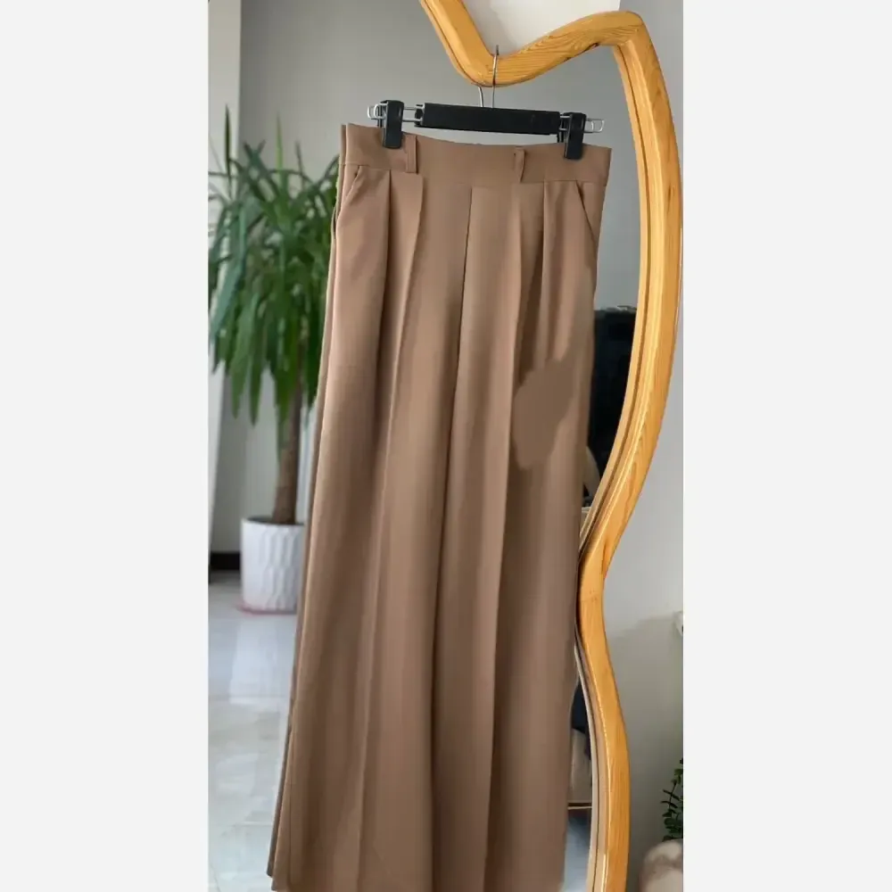 شلوار زنانه کرپ مورگان دمپا ریزشی مجلسی و روزمره پشت کش دار