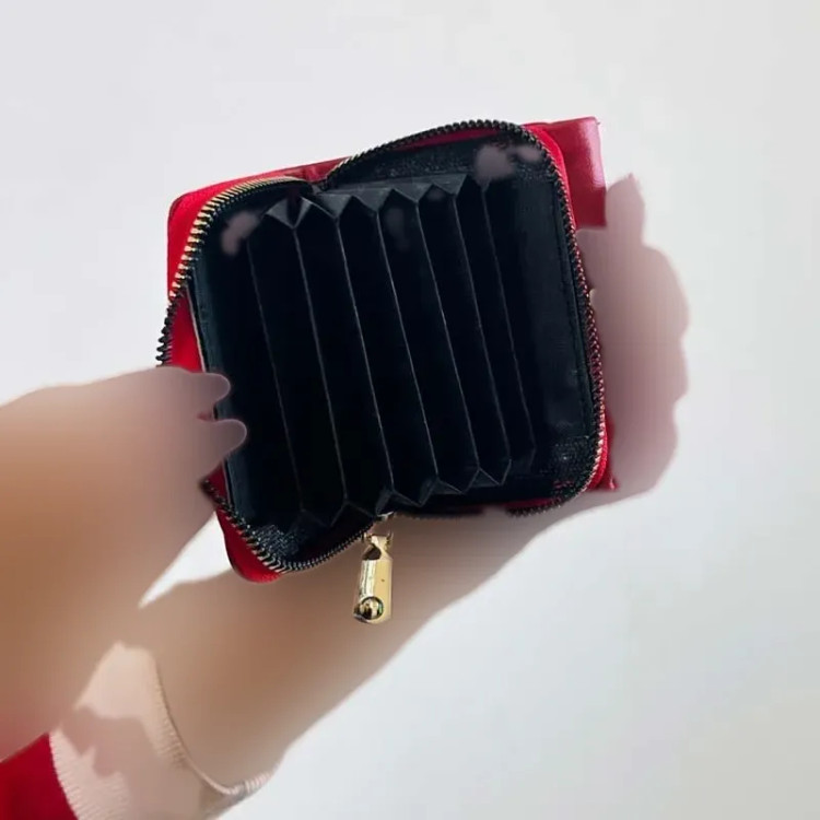 کیف پول و جاکارتی زنانه کد 1367 ابعاد 10x4x9 سانتیمتر