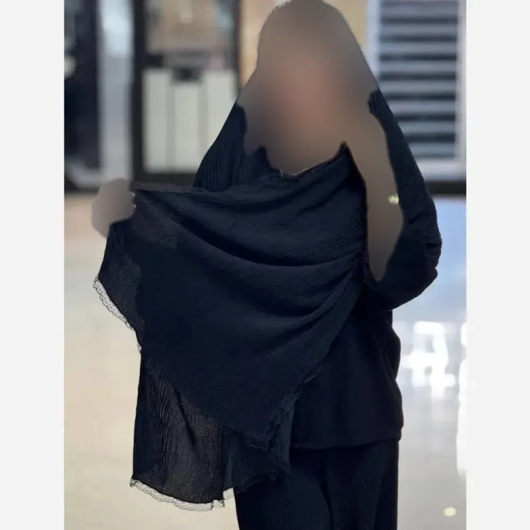 شال پلیسه لبه توری مشکی مجلسی ابعاد 60 در 180 سانتیمتر