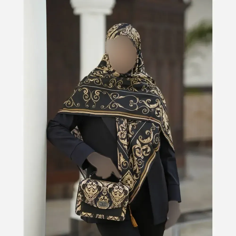 ست کیف و روسری الیزابت جنس مخمل و چرم صنعتی با روسری نخی منگولهدار