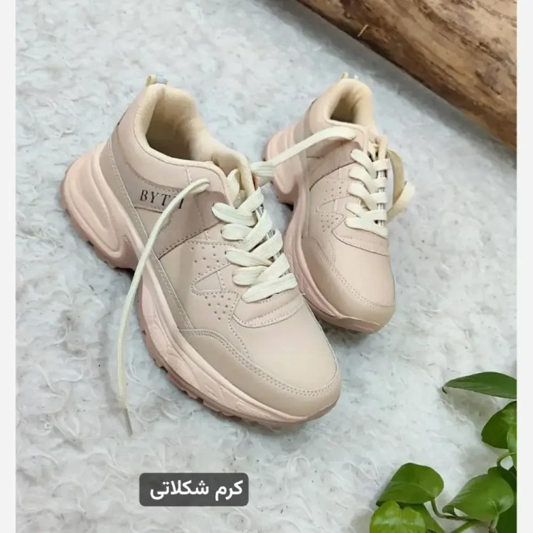 کتونی لژدار طبی زنانه مدل بایتجی با رویه چرم صنعتی و زیره PU