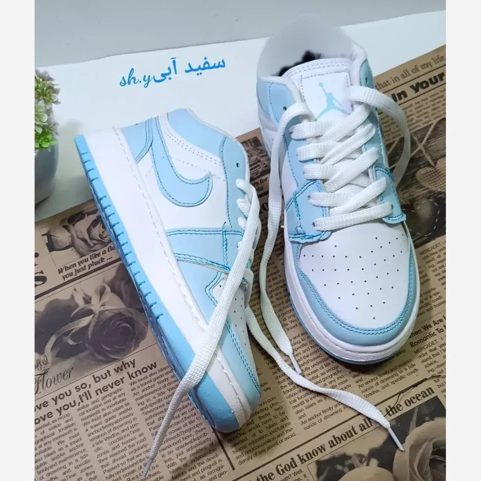 کفش کتانی جردن نایک زنانه جنس چرم حوله ای با کفی طبی و زیره پیو رابر