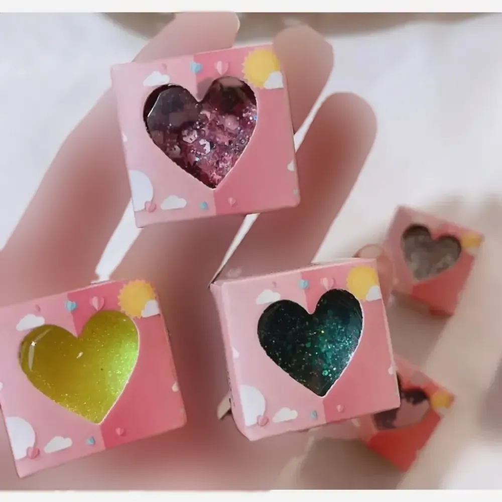 سایه چشم گلیتری شاین تکی مدل قلبی ROMANTIC ELVES
