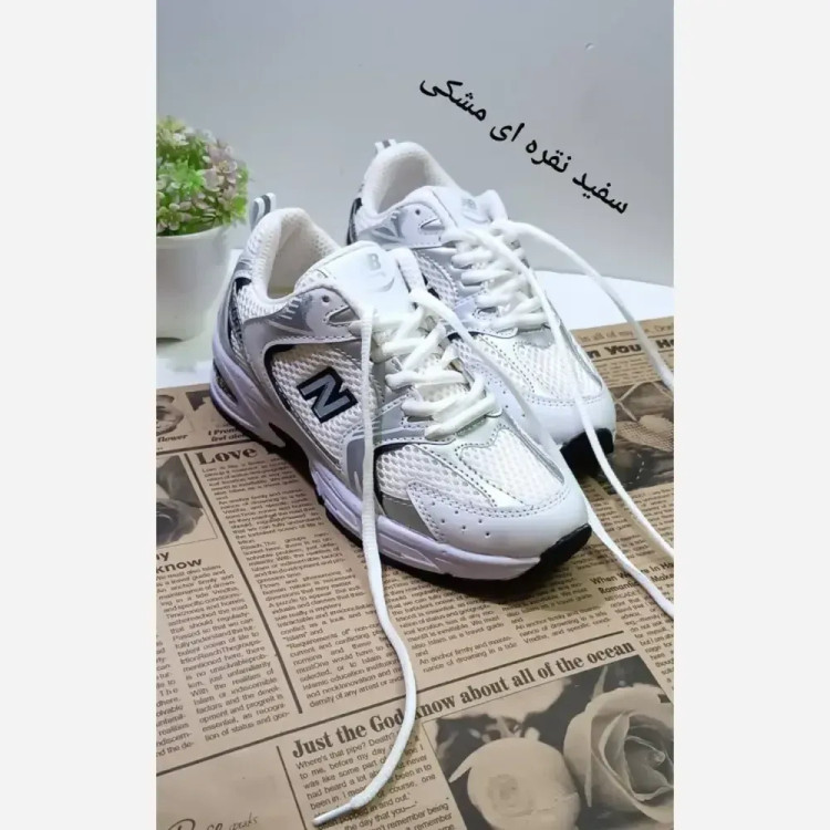 کتونی نیوبالانس 530 اورجینال با کفی طبی و زیره پی یو
