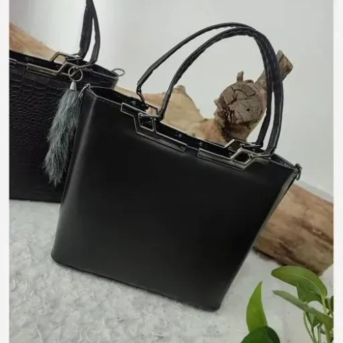 کیف دستی و دوشی زنانه مدل مانا جنس چرم صنعتی درجه یک ابعاد 25 در 27