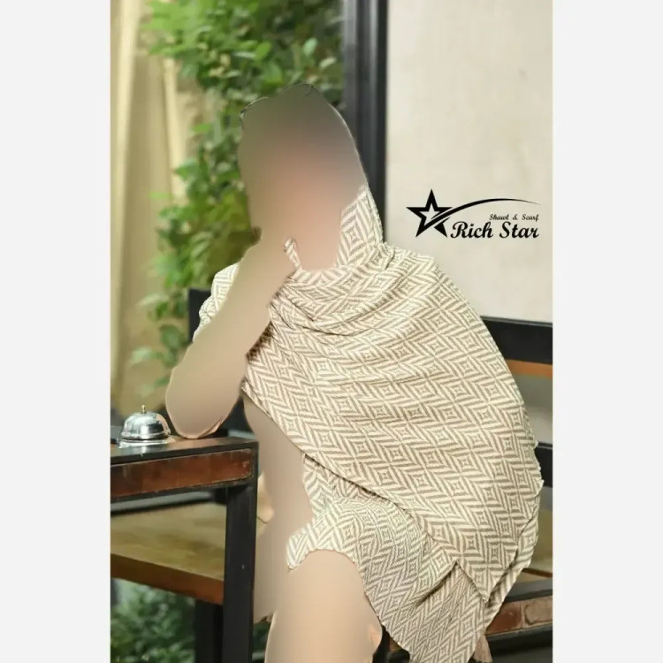 شال زنانه اسپرت کریشه برشکا قواره بلند مناسب بهار و تابستان