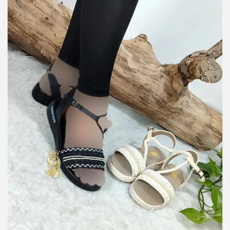 صندل طبی زنانه چرم صنعتی مدل هپی مروارید رنگ مشکی و کرم