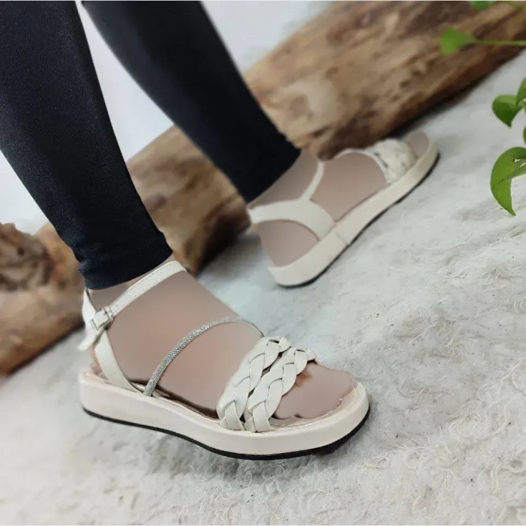 صندل طبی زنانه مدل دو گیس چرم صنعتی رنگ مشکی و کرمی