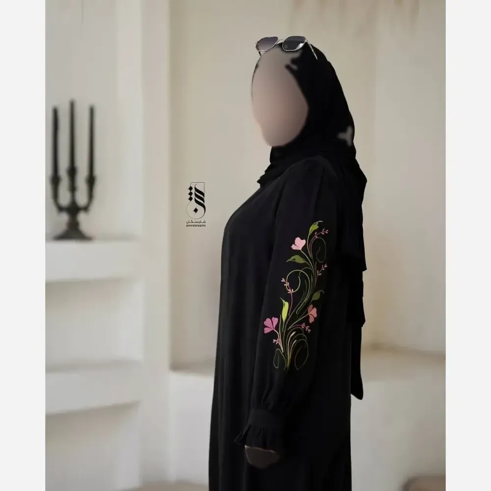 عبا فرشته زنانه جنس الیزه رنگ مشکی گلدوزی شده