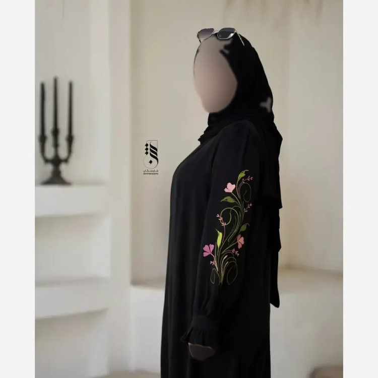 عبا فرشته زنانه جنس الیزه رنگ مشکی گلدوزی شده