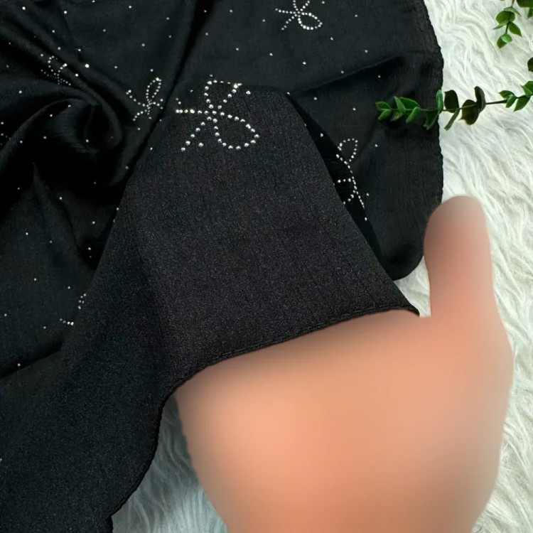 مینی اسکارف نخی نگینی پاپیونی قواره 75 در 75 سانتی متر