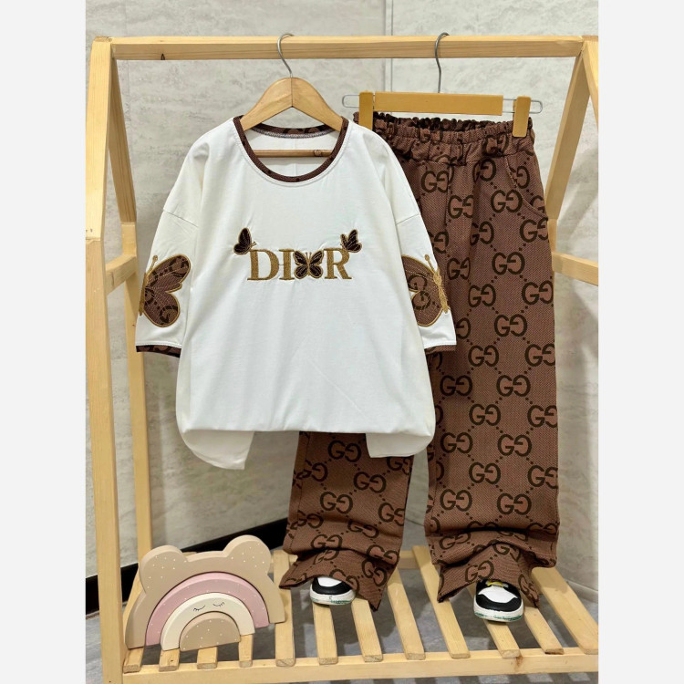 ست بلوز و شلوار دخترانه طرح پروانه جنس پنبه و دورس سایز 60 تا 70
