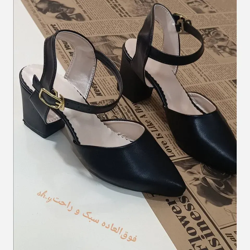 کفش مجلسی زنانه بهار چرم بیاله مشکی پاشنه 5 سانت