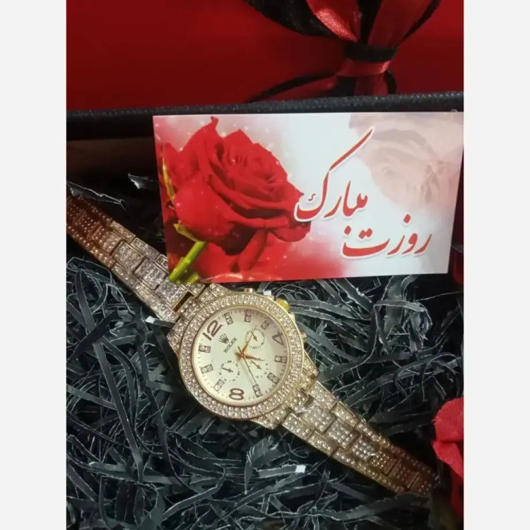 باکس هدیه ساعت رولکس فول نگین دستبند کارتیر حلقه گل رز